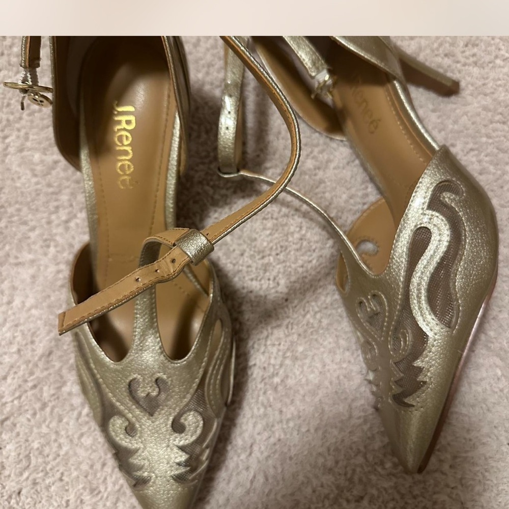 J. Reneé Lisha T-strap pumps - Picture 3 of 7